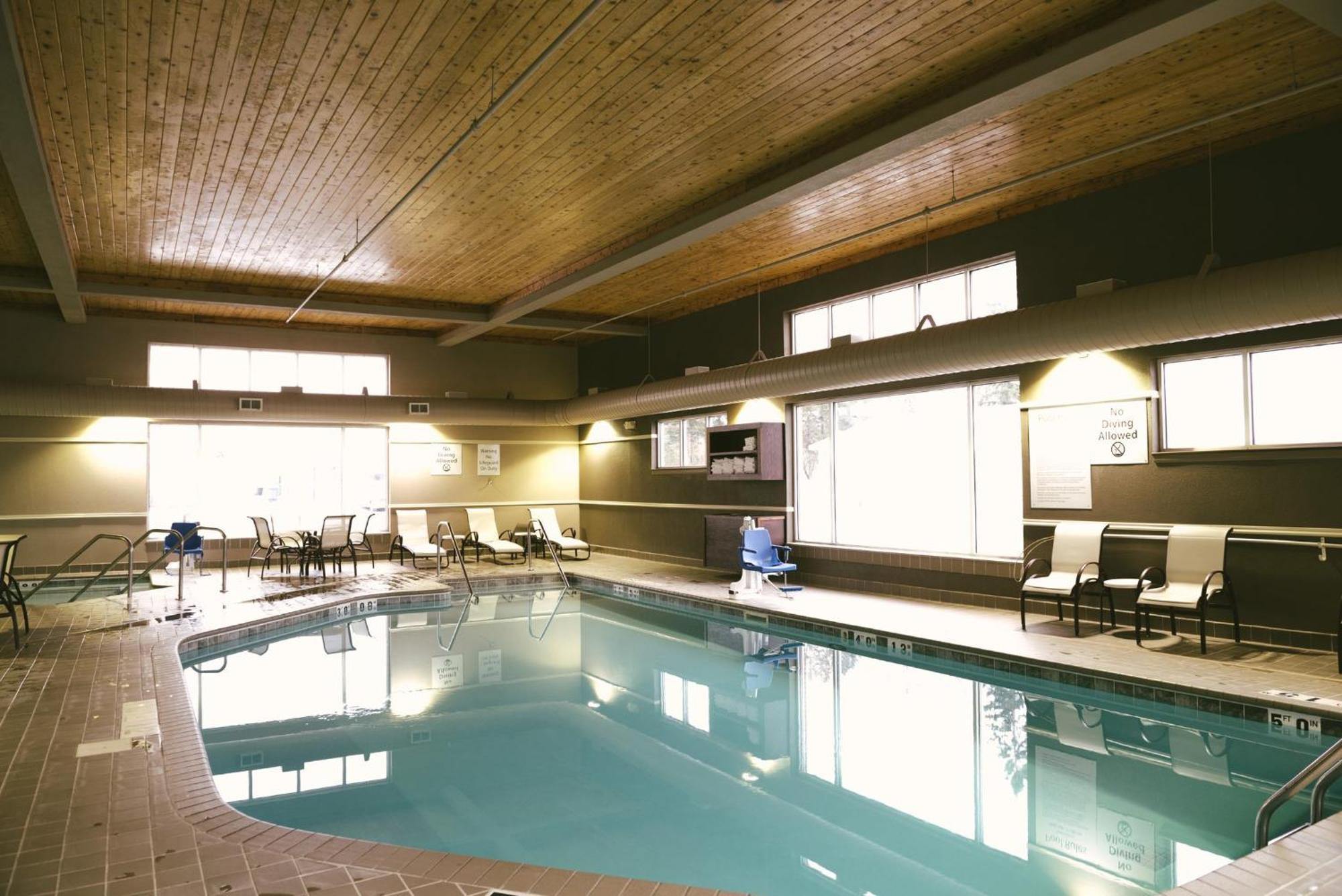 Holiday Inn Express & Suites Superior By Ihg מראה חיצוני תמונה