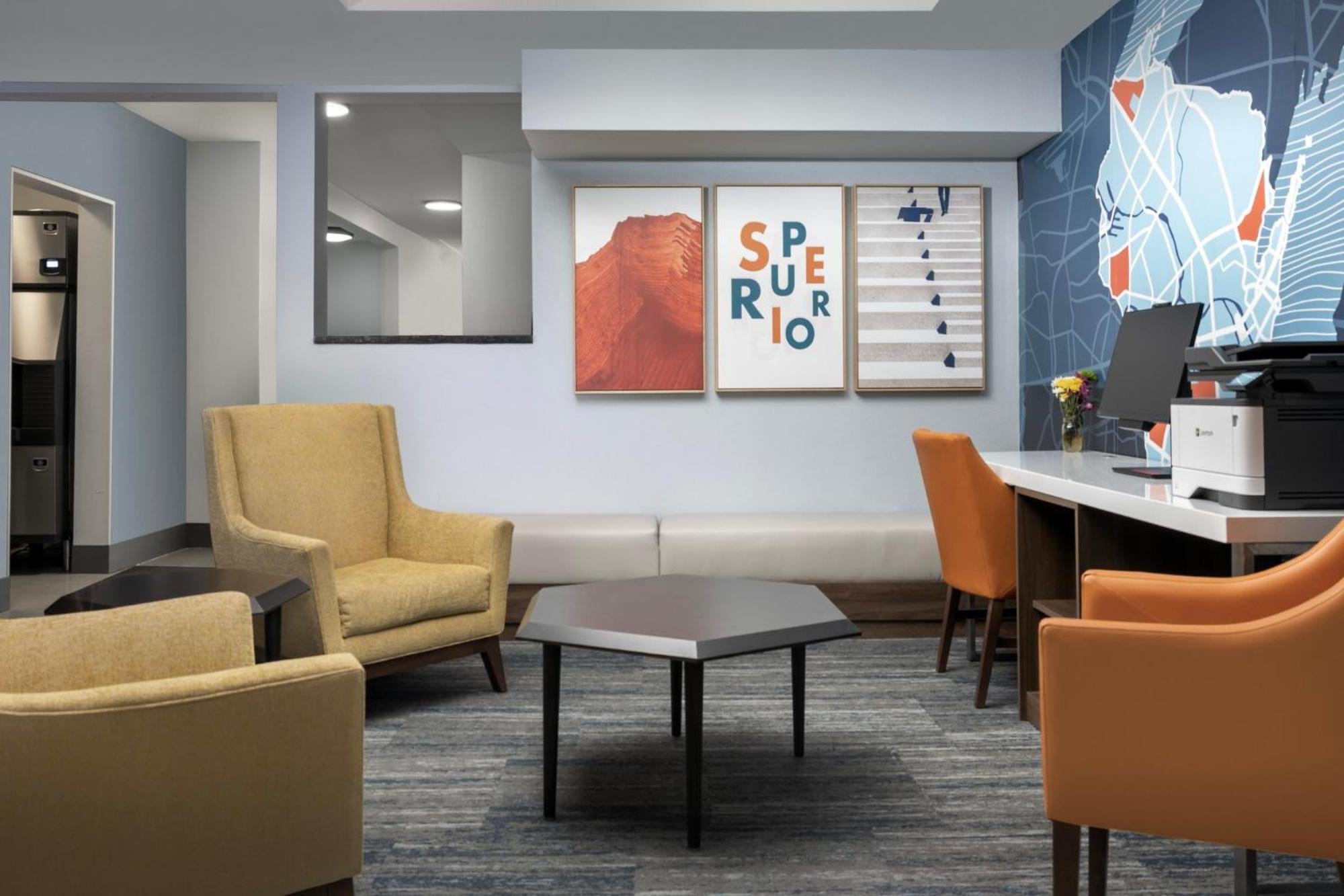Holiday Inn Express & Suites Superior By Ihg מראה חיצוני תמונה