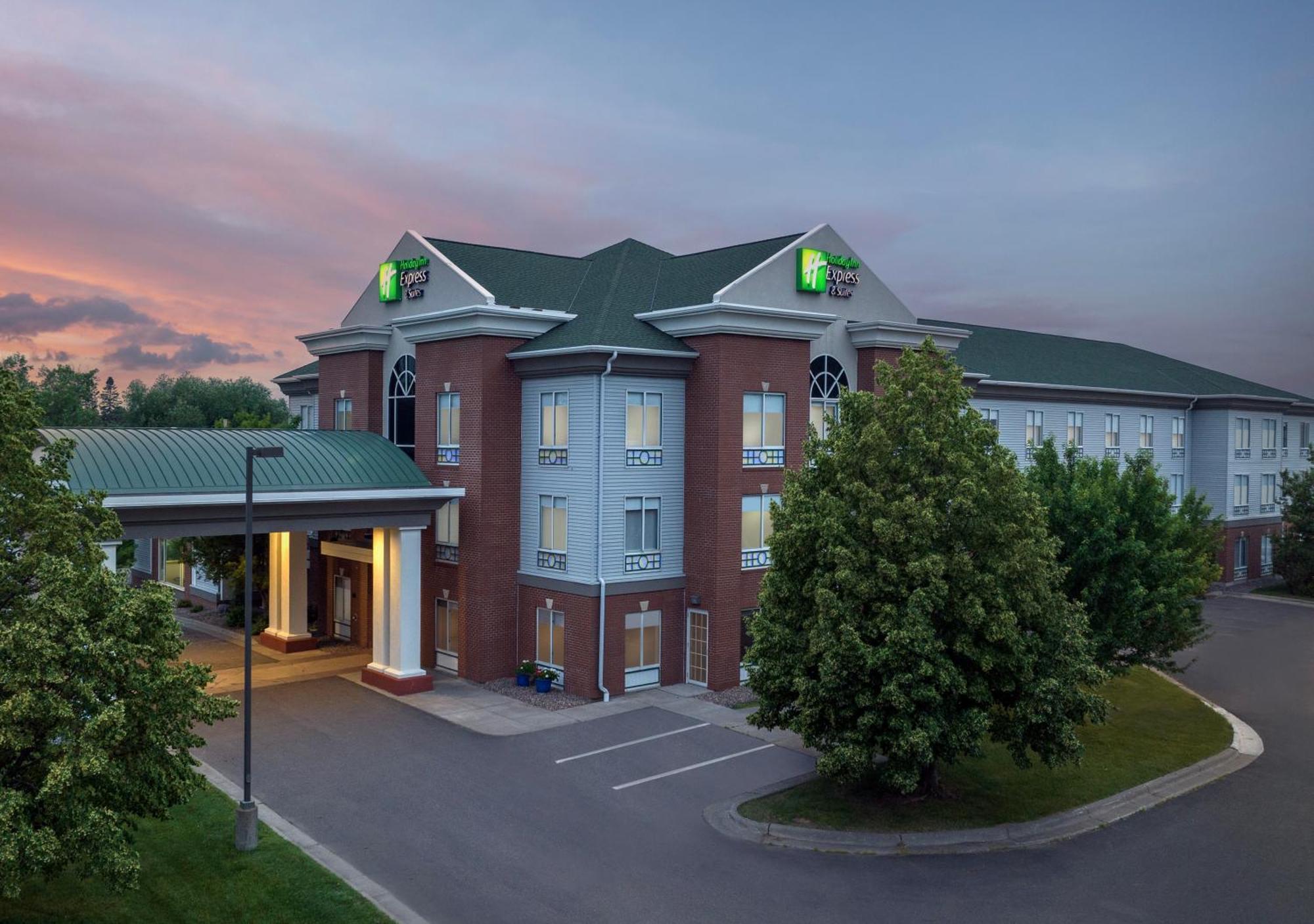 Holiday Inn Express & Suites Superior By Ihg מראה חיצוני תמונה