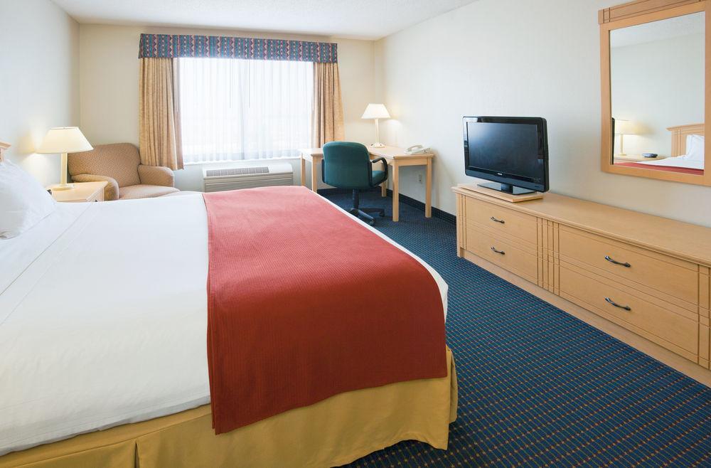 Holiday Inn Express & Suites Superior By Ihg חדר תמונה